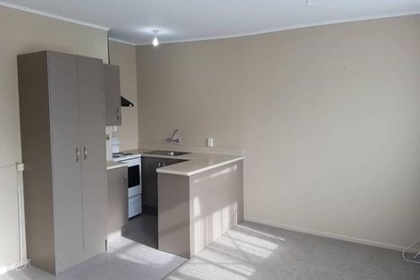 Photo of property in 4/20 Bay Drive, Titahi Bay, Porirua, 5022