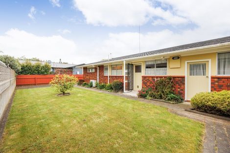 Photo of property in 20 Ruha Street, West End, Palmerston North, 4412
