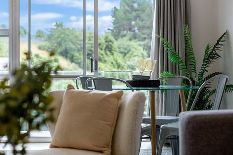 Photo of property in 9/124 Redwood Avenue, Tawa, Wellington, 5028