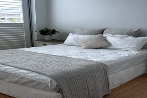 Photo of property in Sentinel Apartments, 402/3 Northcroft Street, Takapuna, Auckland, 0622
