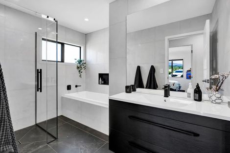 Photo of property in 90 Peters Road, Kaimiro, 4371