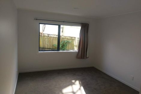 Photo of property in 1554a Great North Road, Waterview, Auckland, 1026