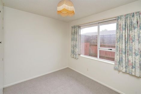 Photo of property in 1 Fernbrook Place, Mairehau, Christchurch, 8013