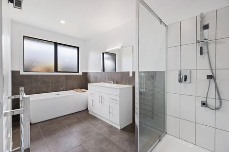 Photo of property in 62 Prestons Park Drive, Marshland, Christchurch, 8083