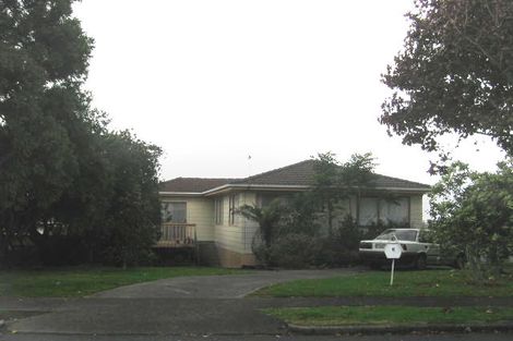 Photo of property in 6 George Herring Place, Glen Eden, Auckland, 0602