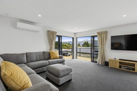 Photo of property in 6 Batham Way, Broad Bay, Dunedin, 9014