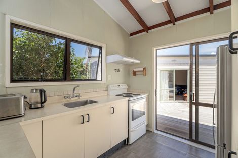 Photo of property in 1 Norfolk Place, Tairua, 3508