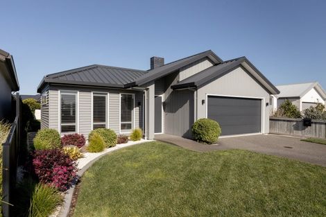 Photo of property in 25 Coast Boulevard, Papamoa Beach, Papamoa, 3118