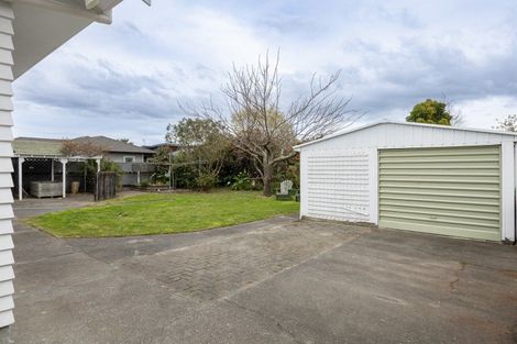 Photo of property in 18 Pembroke Street, Taradale, Napier, 4112