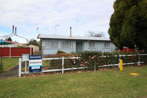 Photo of property in 1 Jordan Place, Tirau, 3410