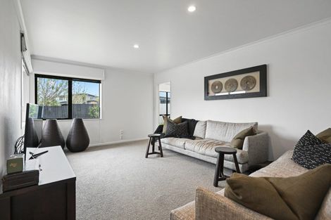 Photo of property in 5 Winslow Court, Huntington, Hamilton, 3210