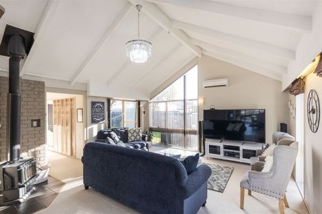 Photo of property in 40 Terry Crescent, Milson, Palmerston North, 4414