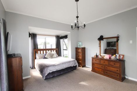 Photo of property in 15 Huia Street, Pahiatua, 4910