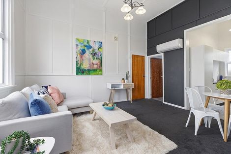 Photo of property in 144 Rongotai Road, Kilbirnie, Wellington, 6022