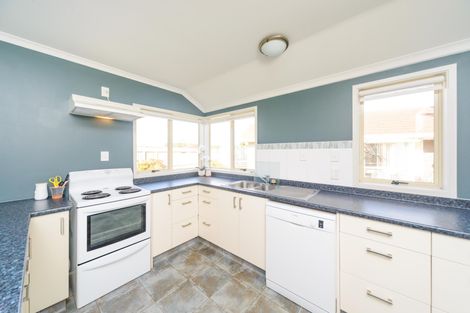 Photo of property in 9 Foxtail Fern, Kelvin Grove, Palmerston North, 4414