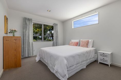 Photo of property in 12 Charlotte Way, Raumati South, Paraparaumu, 5032