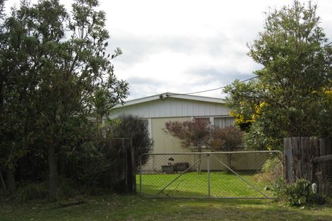 Photo of property in 29 Arthur Street, Waikawa Beach, Manakau, 5573