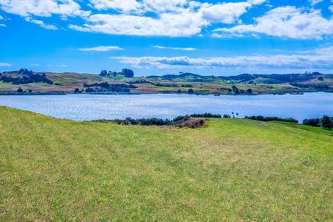 Photo of property in 76 Hinamoki Drive, Kaiwaka, 0573