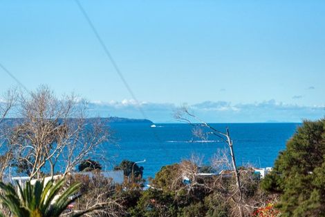 Photo of property in 2/1 Argyle Road, Browns Bay, Auckland, 0630