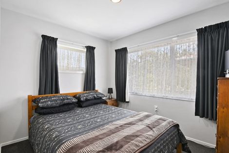 Photo of property in 17 Tennyson Crescent, Stoke, Nelson, 7011