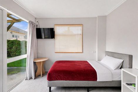 Photo of property in 25 Kirkcaldy Street, South Dunedin, Dunedin, 9012