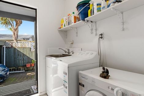 Photo of property in 1/18 Sinclair Street, Greerton, Tauranga, 3112