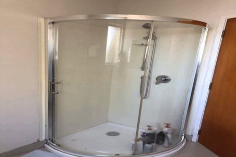 Photo of property in 405 Bucklands Beach Road, Bucklands Beach, Auckland, 2012