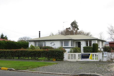 Photo of property in 24 Burns Street, Milton, 9220