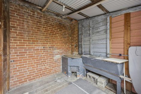 Photo of property in 57 Royal Crescent, Saint Kilda, Dunedin, 9012