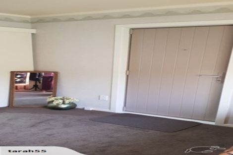 Photo of property in 5 Glendawn Place, Bayview, Auckland, 0629