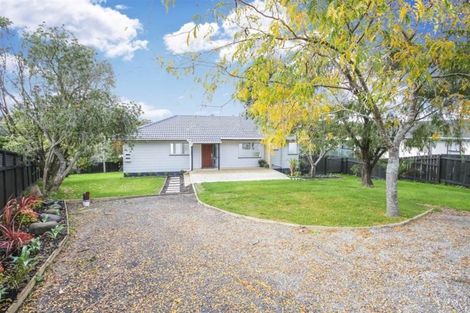 Photo of property in 8 Elizabeth Drive, West Harbour, Auckland, 0618