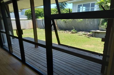 Photo of property in 36b Seabrook Avenue, New Lynn, Auckland, 0600