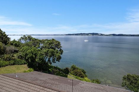 Photo of property in 20 Manganese Point Road, Tamaterau, Whangarei, 0174