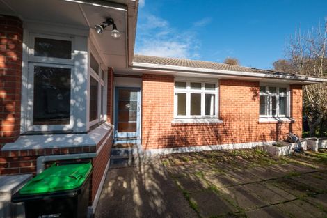 Photo of property in 13 Thomson Street, Lookout Point, Dunedin, 9011