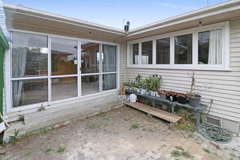 Photo of property in 11 Ries Street, Dannevirke, 4930