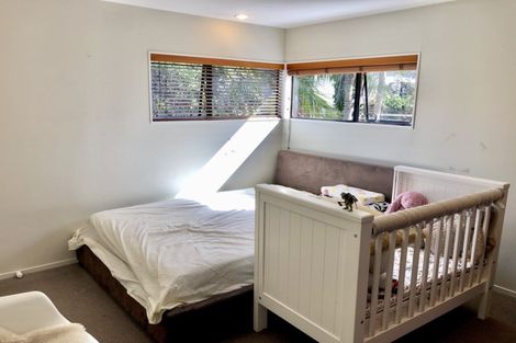 Photo of property in 1/25 Belmont Terrace, Milford, Auckland, 0620