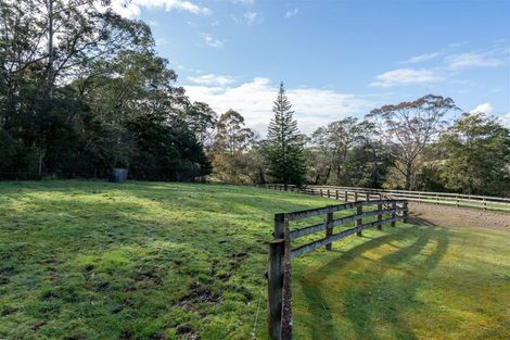 Photo of property in 1 Domain Road, Kawakawa, 0210