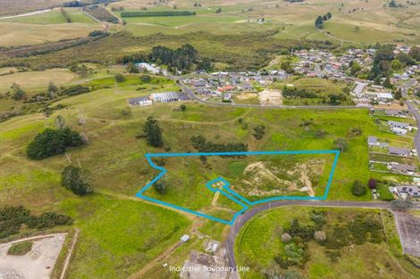 Photo of property in 16 Taniwha Street, Meremere, Mercer, 2474