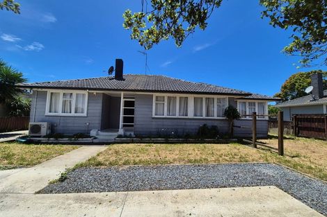Photo of property in 24 Smiths Avenue, Papakura, 2110