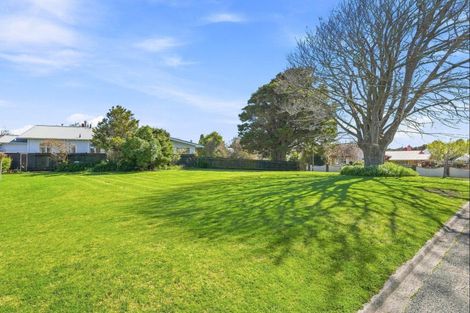 Photo of property in 25 Grey Street, College Estate, Wanganui, 4500