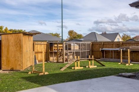 Photo of property in 4 Tarata Grove, Lansdowne, Masterton, 5810