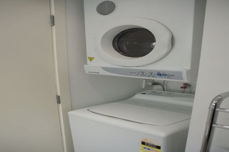 Photo of property in Trinity Apartments, 709/19 College Street, Te Aro, Wellington, 6011