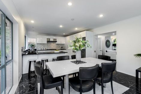 Photo of property in 2 Lucas Way, Albany, Auckland, 0632