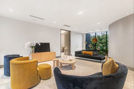 Photo of property in 98 Paritai Drive, Orakei, Auckland, 1071