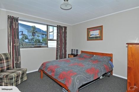 Photo of property in 9a Crystal Grove, Birchville, Upper Hutt, 5018