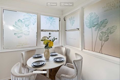 Photo of property in 32 Kirrie Avenue, Te Atatu South, Auckland, 0610