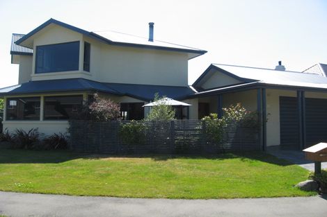 Photo of property in 11 Pepperwood Place, Shirley, Christchurch, 8061