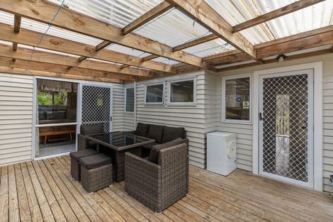 Photo of property in 83 Hendry Avenue, Hillsborough, Auckland, 1042