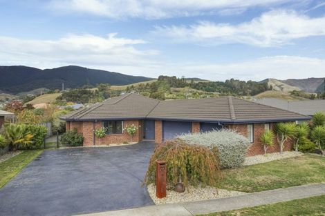 Photo of property in 20 Woodstock Place, Stoke, Nelson, 7011