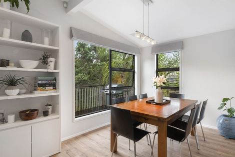 Photo of property in 216 Greenhithe Road, Greenhithe, Auckland, 0632